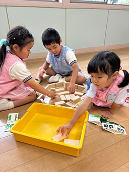 声をかけるのをためらうくらい、集中していますね